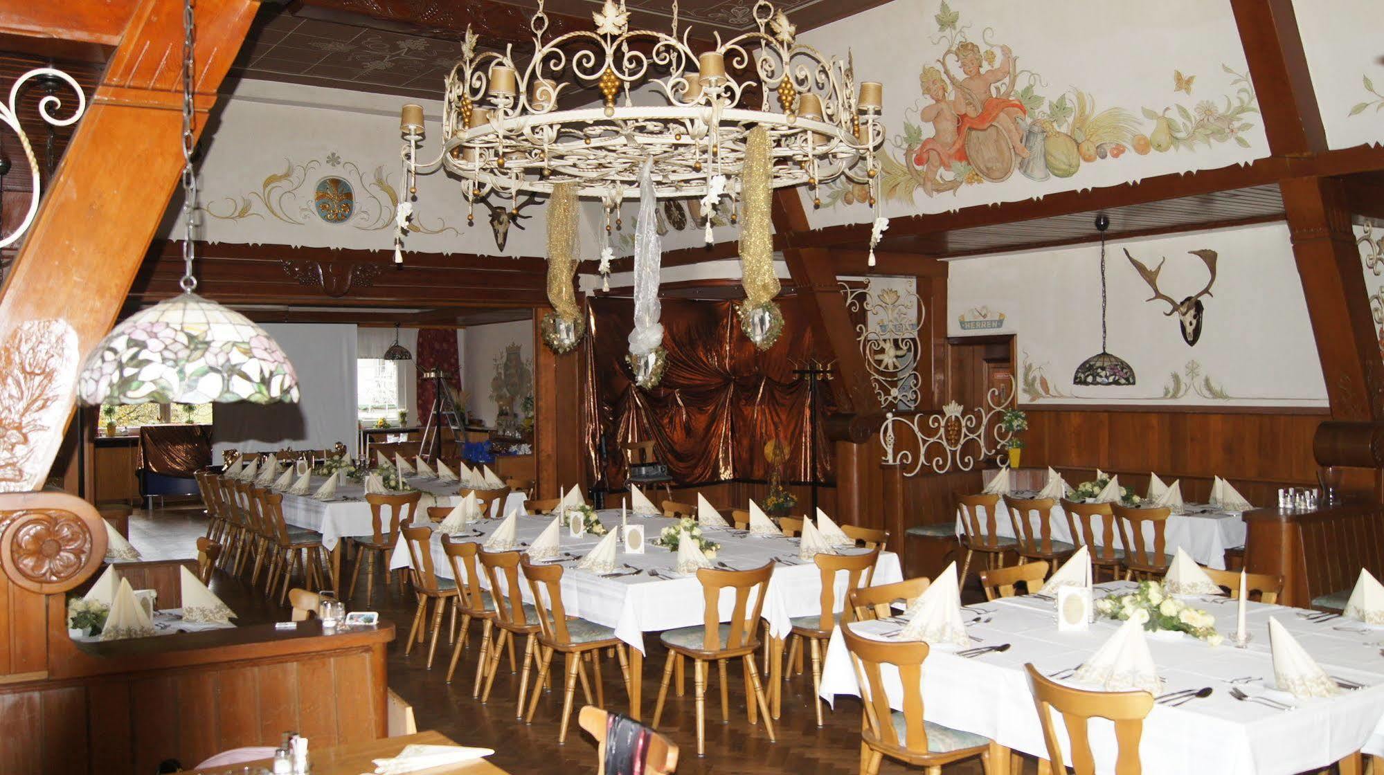 Landgasthof Germania Рюдесхайм ам Рейн Екстериор снимка